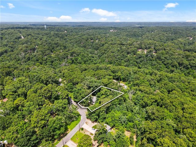 15 Grisham Circle, Bella Vista, AR 72715