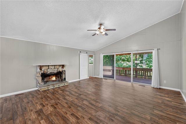 15 Grisham Circle, Bella Vista, AR 72715