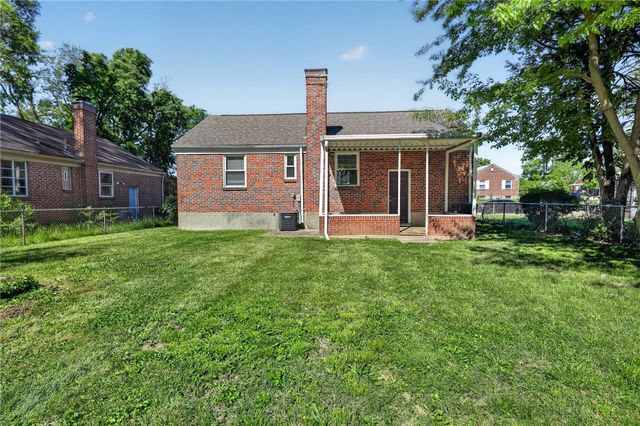 4220 Winona Avenue, Harrison Twp, OH 45405