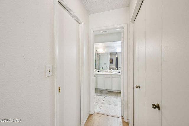 1035 E LAGUNA Drive, Tempe, AZ 85282