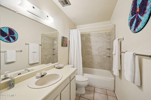 1035 E LAGUNA Drive, Tempe, AZ 85282