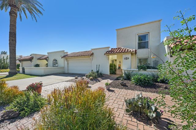 1035 E LAGUNA Drive, Tempe, AZ 85282