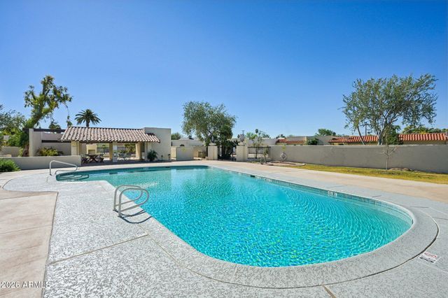 1035 E LAGUNA Drive, Tempe, AZ 85282