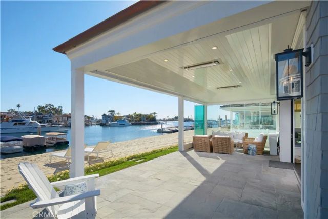 14 Beacon Bay, Newport Beach, CA 92660