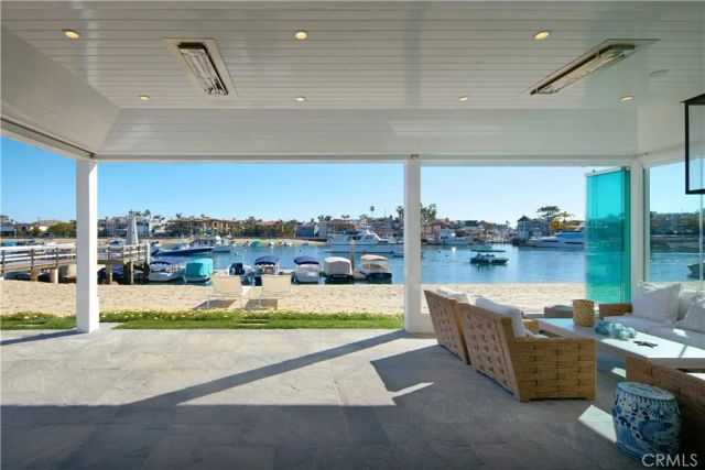 14 Beacon Bay, Newport Beach, CA 92660