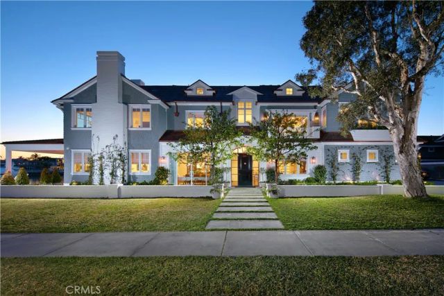 14 Beacon Bay, Newport Beach, CA 92660