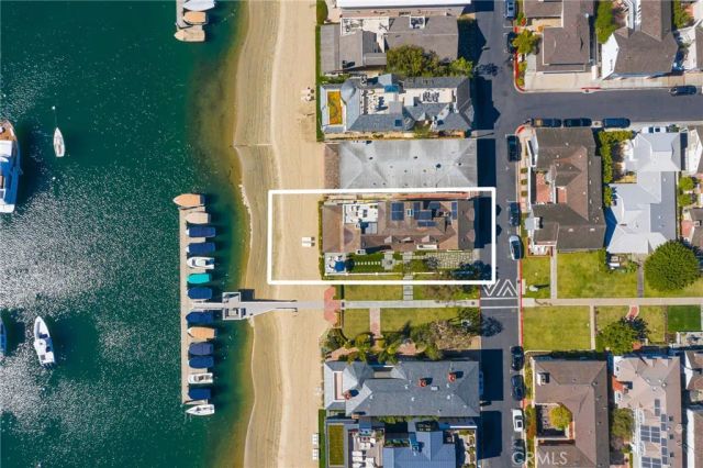 14 Beacon Bay, Newport Beach, CA 92660