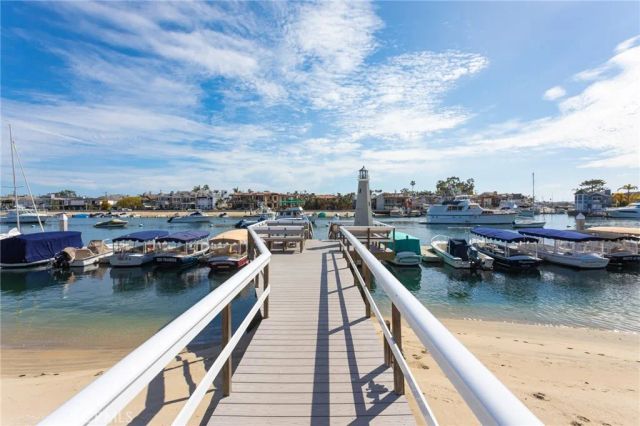 14 Beacon Bay, Newport Beach, CA 92660