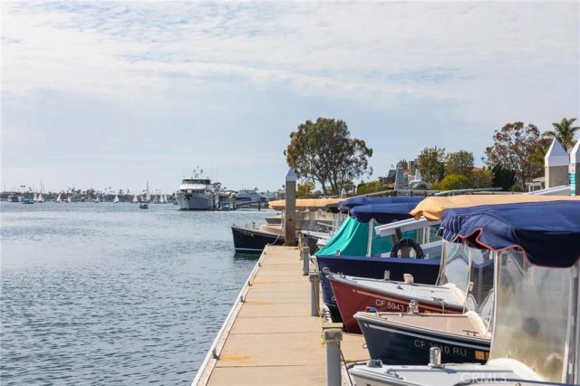 14 Beacon Bay, Newport Beach, CA 92660