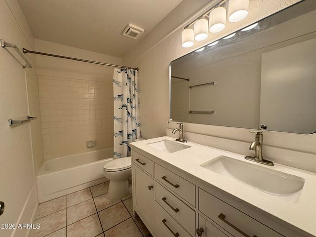 4412 E Hopi St Street, Phoenix, AZ 85044