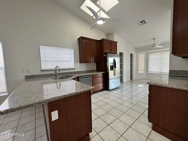 4412 E Hopi St Street, Phoenix, AZ 85044