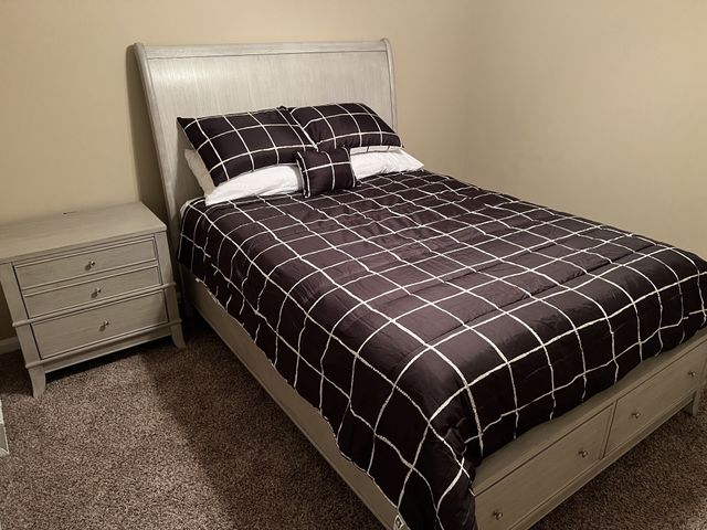 307 Swan Lake Dr, Clarksville, TN 37043