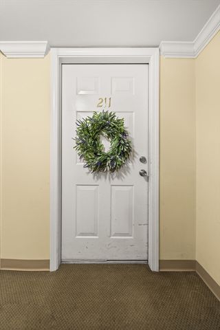 426 Mount Hope St 211, North Attleboro, MA 02760