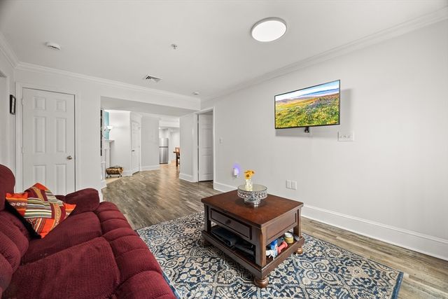 426 Mount Hope St 211, North Attleboro, MA 02760