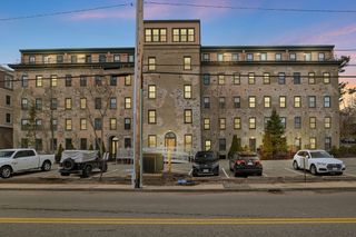 426 Mount Hope St 211, North Attleboro, MA 02760