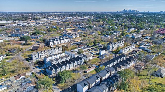 853 Rachel Street, Houston, TX 77091