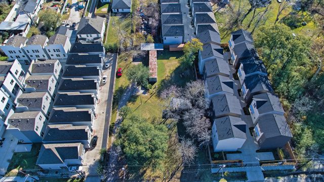 853 Rachel Street, Houston, TX 77091