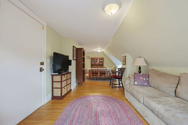 42 Cedar St 3, Somerville, MA 02143