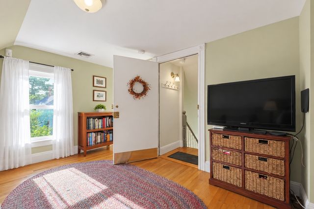 42 Cedar St 3, Somerville, MA 02143