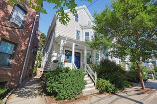 42 Cedar St 3, Somerville, MA 02143