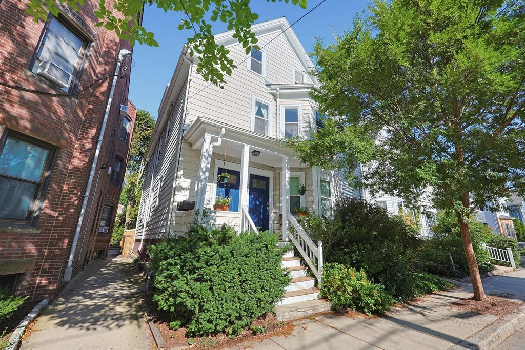 42 Cedar St 3, Somerville, MA 02143