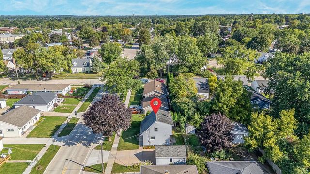 902 N LINWOOD AVENUE, Appleton, WI 54914