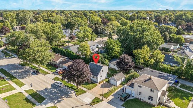 902 N LINWOOD AVENUE, Appleton, WI 54914