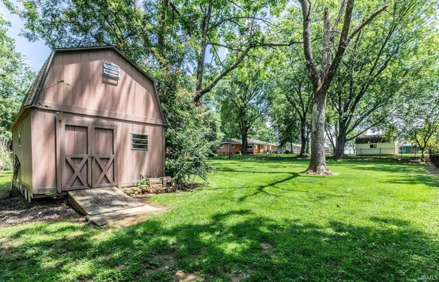 2267 Cherry Lane, Evansville, IN 47725