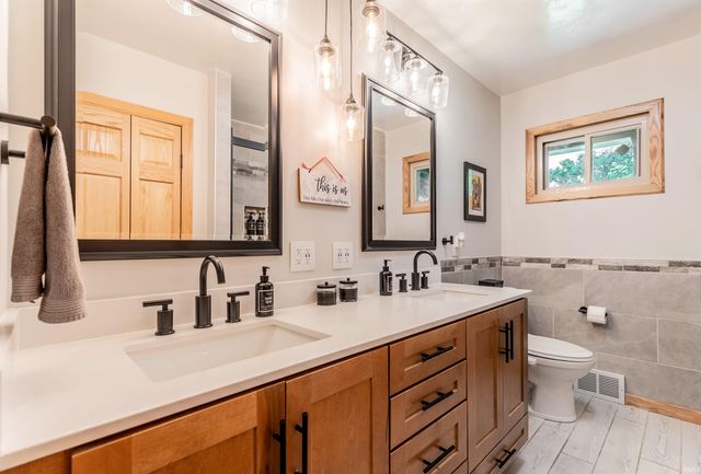 2267 Cherry Lane, Evansville, IN 47725