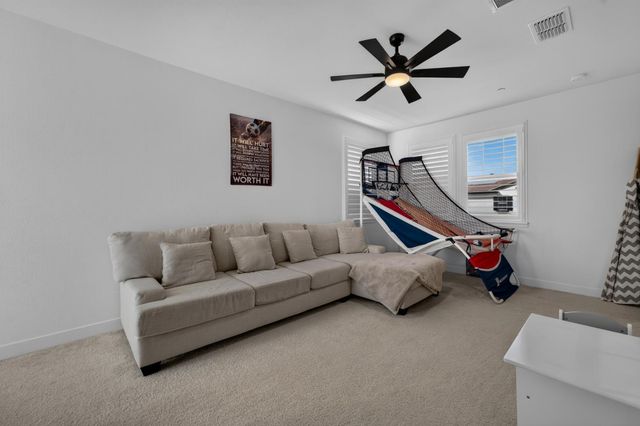 4428 Sierra Pine Way, Rocklin, CA 95677