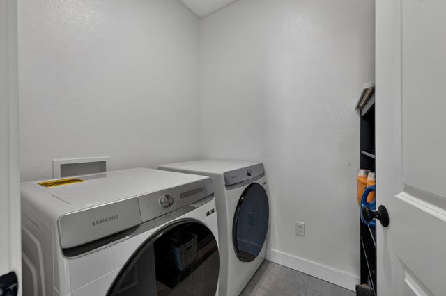 4428 Sierra Pine Way, Rocklin, CA 95677