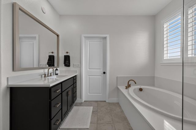 4428 Sierra Pine Way, Rocklin, CA 95677