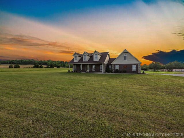 14632 S 326th East Avenue, Coweta, OK 74429