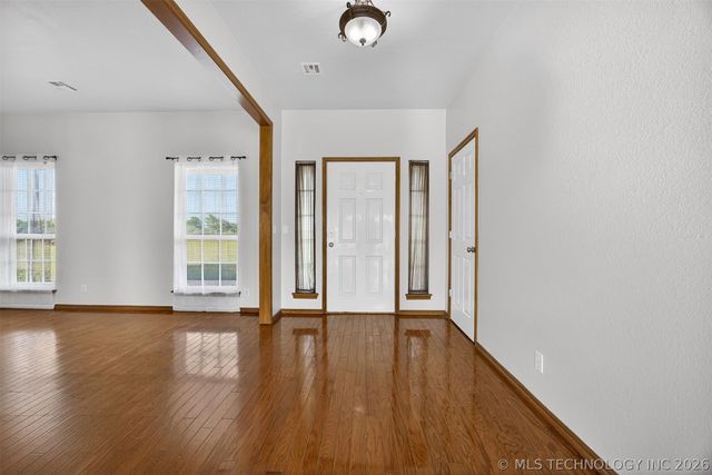 14632 S 326th East Avenue, Coweta, OK 74429