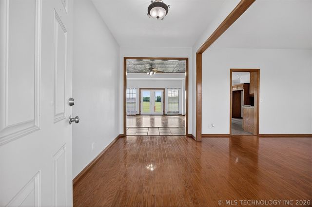 14632 S 326th East Avenue, Coweta, OK 74429