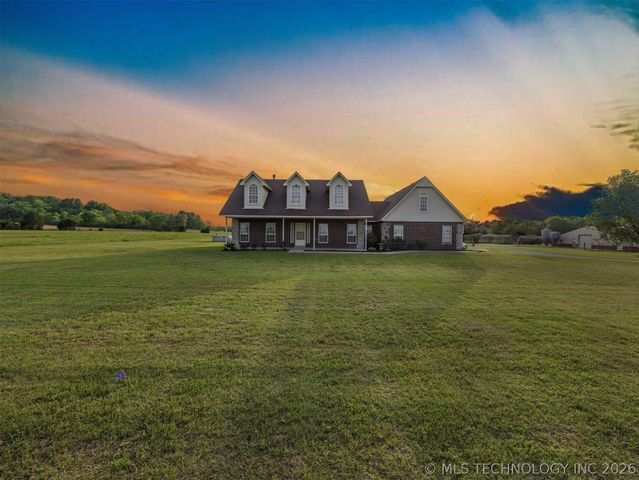 14632 S 326th East Avenue, Coweta, OK 74429