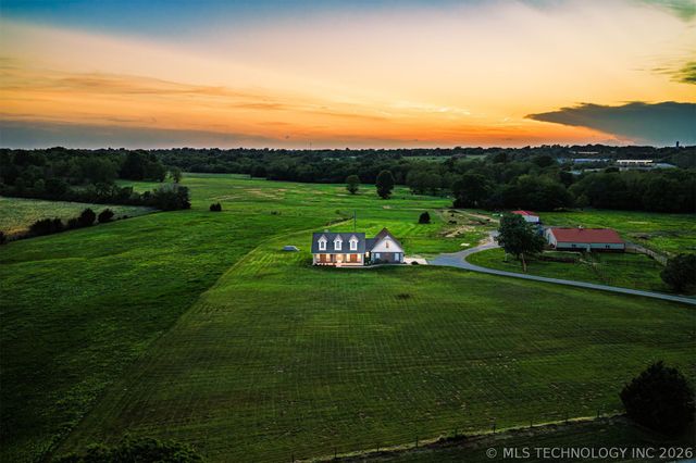 14632 S 326th East Avenue, Coweta, OK 74429