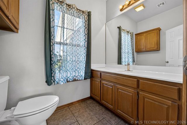14632 S 326th East Avenue, Coweta, OK 74429
