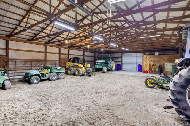 14632 S 326th East Avenue, Coweta, OK 74429