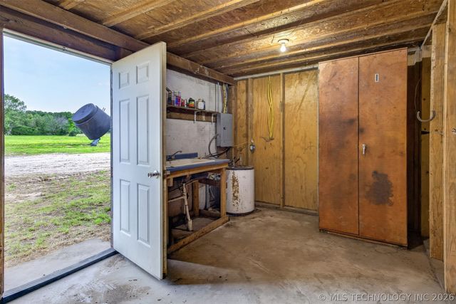 14632 S 326th East Avenue, Coweta, OK 74429