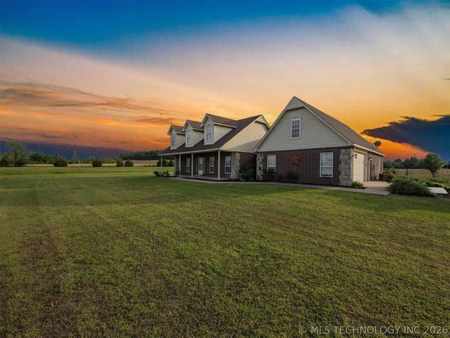 14632 S 326th East Avenue, Coweta, OK 74429