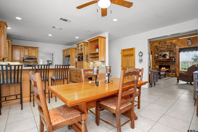 2421 W FM 1280, Lovelady, TX 75851