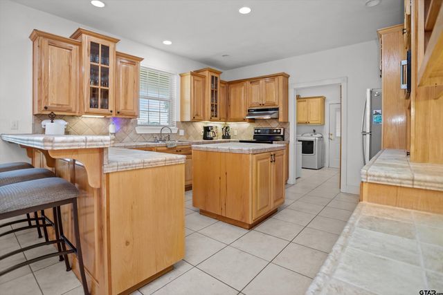 2421 W FM 1280, Lovelady, TX 75851