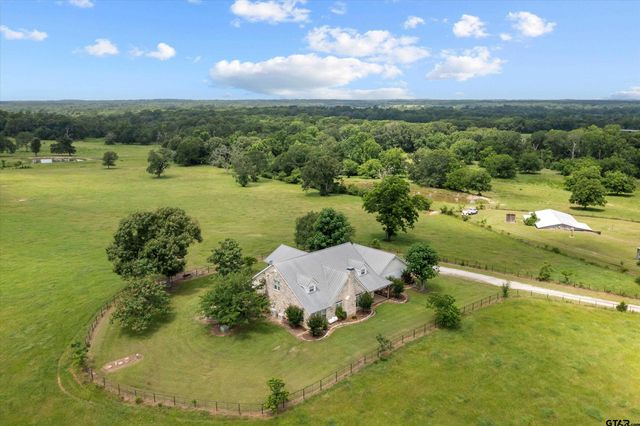 2421 W FM 1280, Lovelady, TX 75851