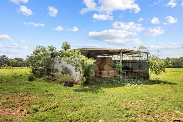 2421 W FM 1280, Lovelady, TX 75851