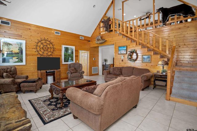 2421 W FM 1280, Lovelady, TX 75851