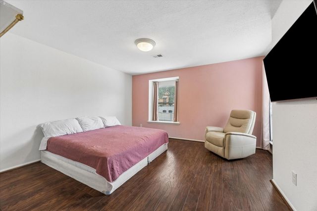 1908 Augusta Drive 3, Houston, TX 77057