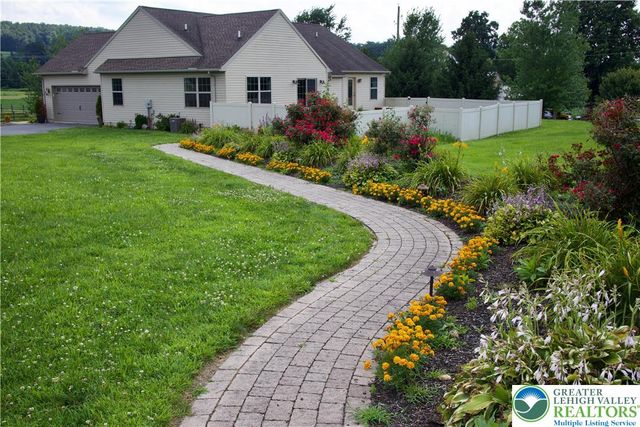 101 Cider Mill Road, Longswamp Twp, PA 19539