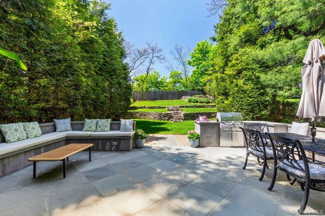 34 Davis Avenue, Rye, NY 10580