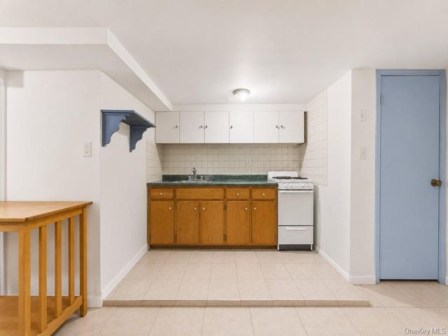 15316 112th Avenue, Jamaica, NY 11433